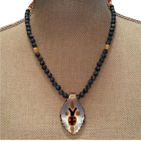 handmade Jewelry - 🆕 Complete necklace set.